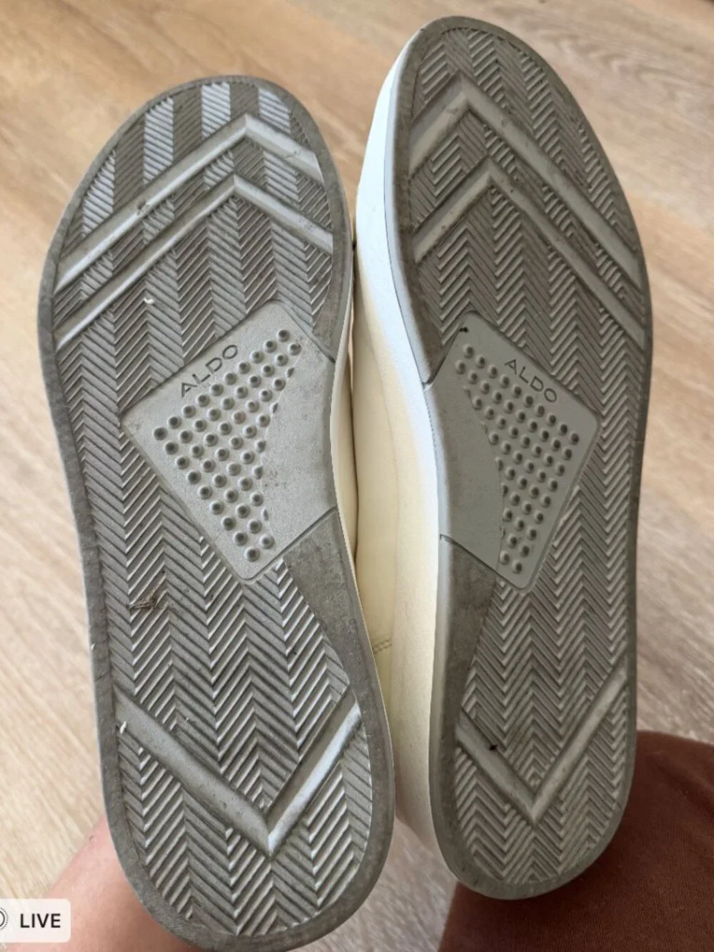 Aldo White Low-Top Sneakers in Size 10